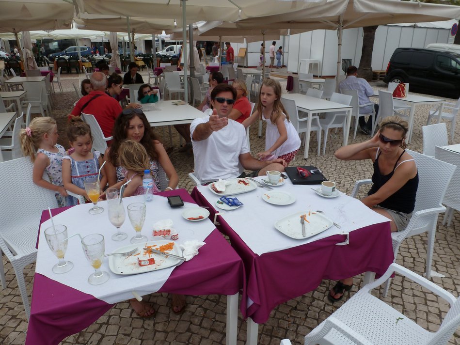 family_2012-07-24 11-03-11_portugal